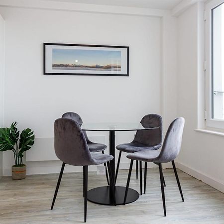 Contemporary 2 Bedroom Duplex In Salford Manchester Ngoại thất bức ảnh